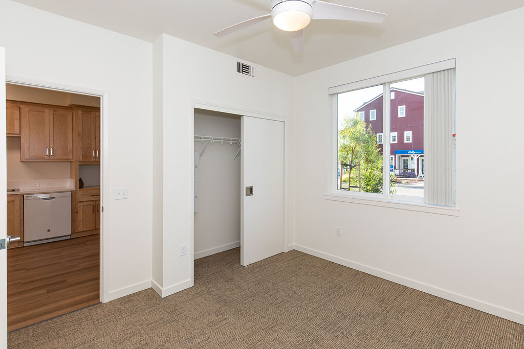 Sunflower Hill at Irby Ranch 1 Bedroom Apartment